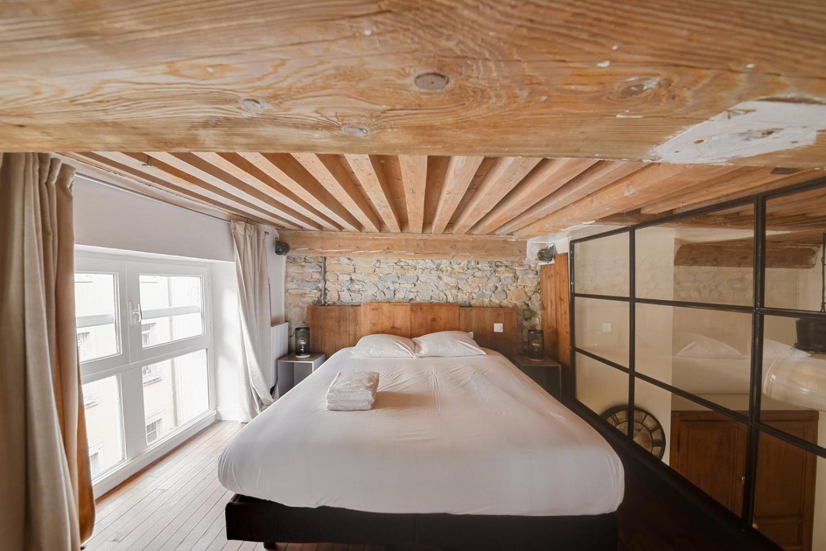 Guestready - Magnificent Duplex Canut Hypercentre Лион Екстериор снимка
